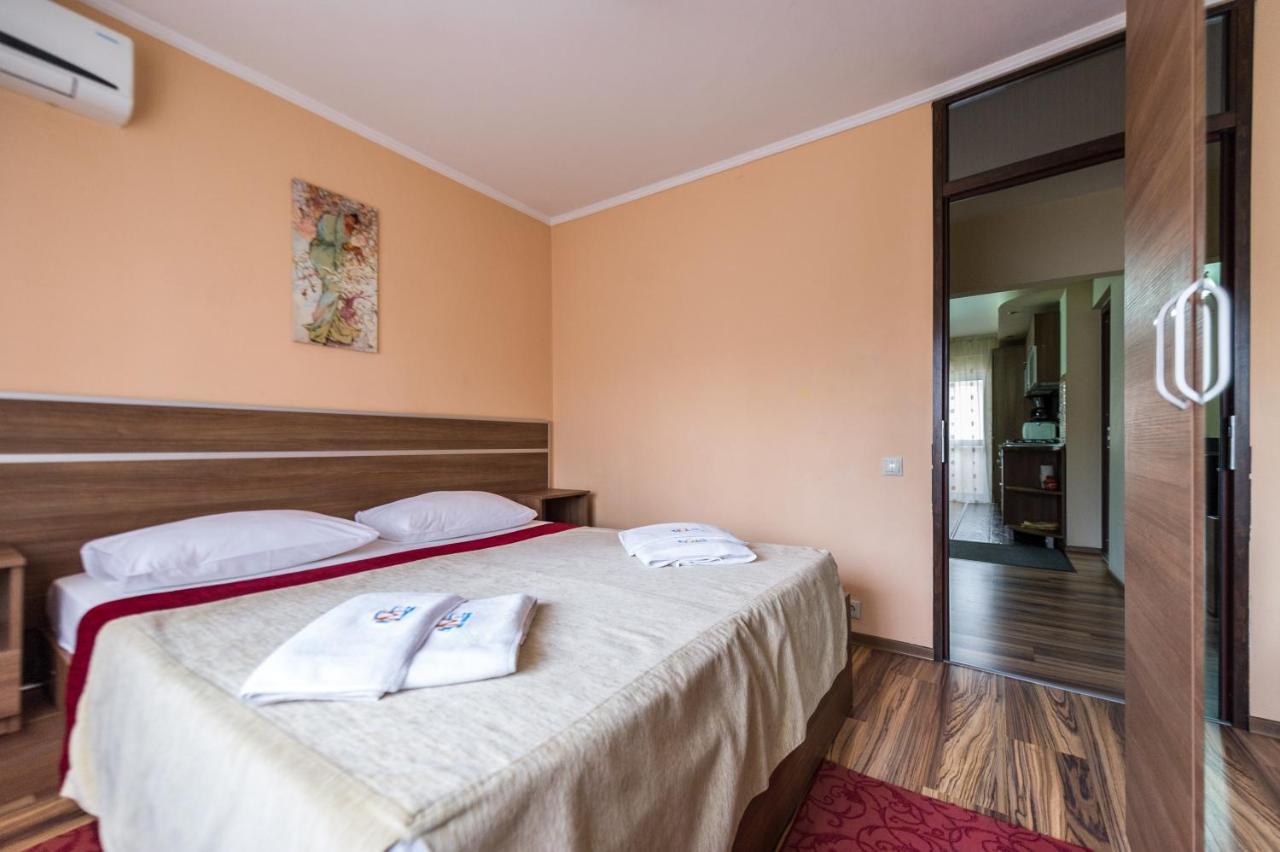 Apartament Carol Davila Piteszti Zewnętrze zdjęcie