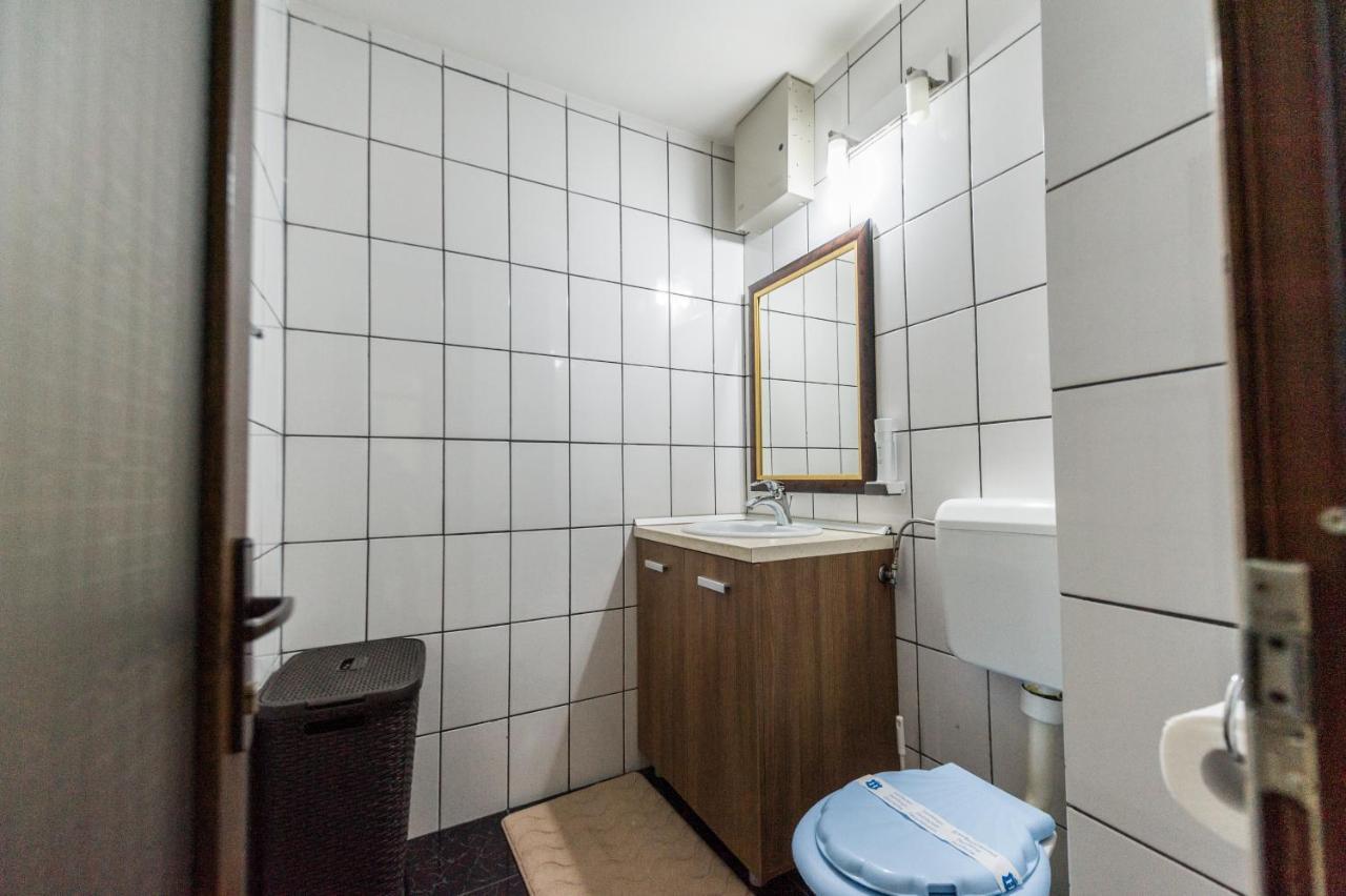 Apartament Carol Davila Piteszti Zewnętrze zdjęcie