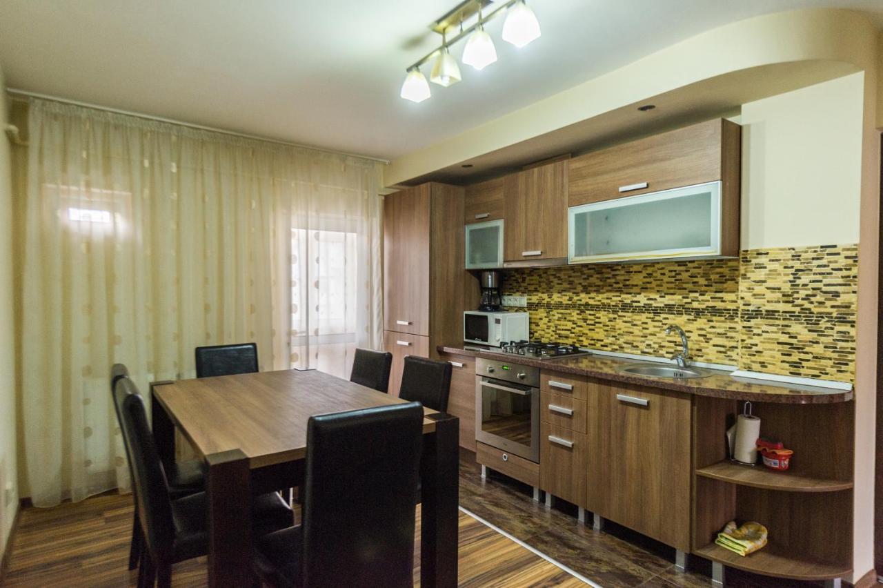 Apartament Carol Davila Piteszti Zewnętrze zdjęcie